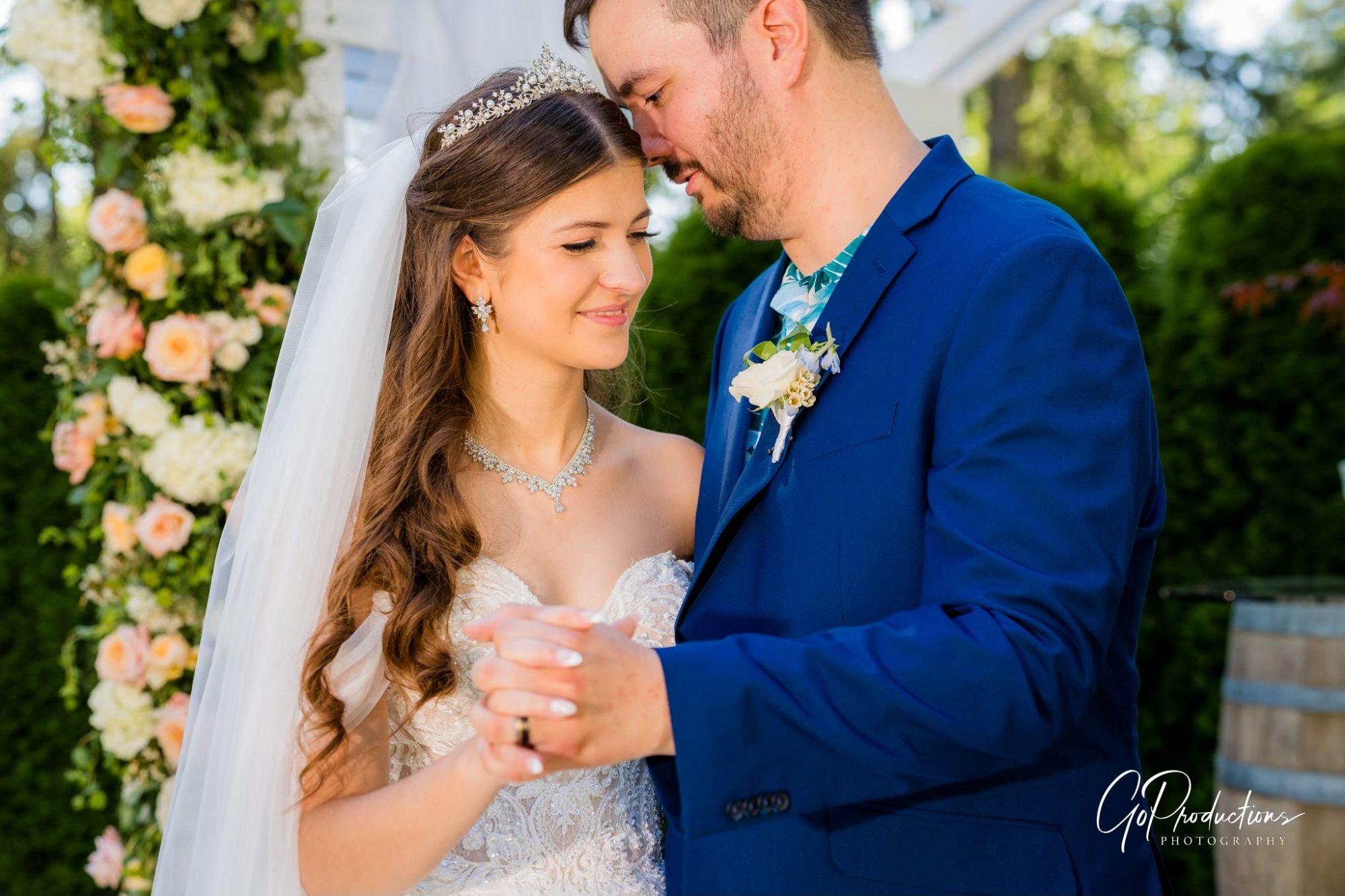 carousel-hero-element image-6